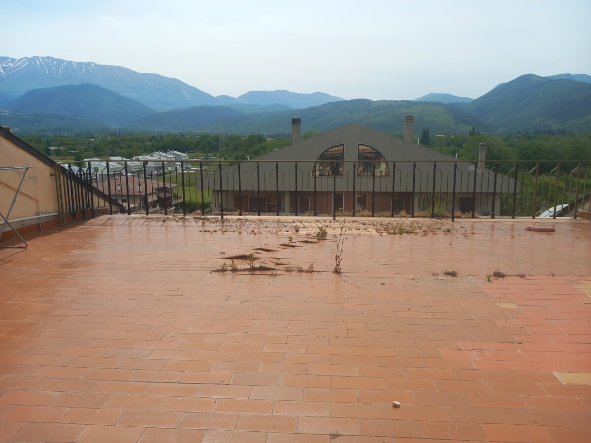 mansarda con terrazzo