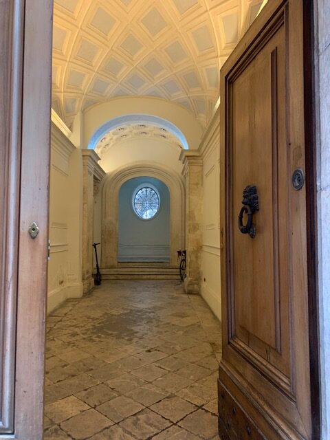 appartamento con terrazzo in palazzo gentilizio