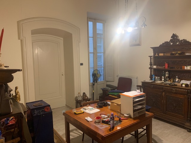 appartamento con terrazzo in palazzo gentilizio