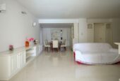 villa con piscina