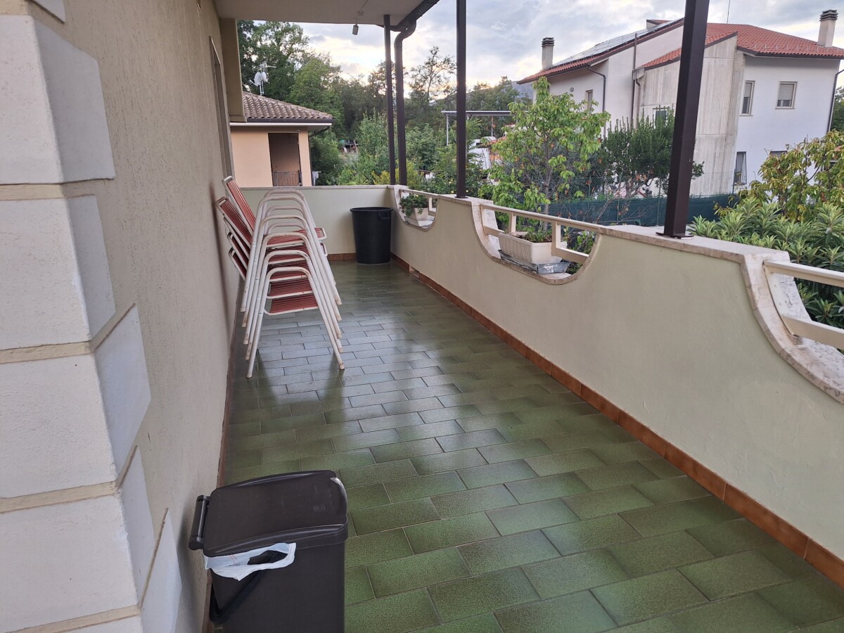 villa a Sulmona in prima periferia