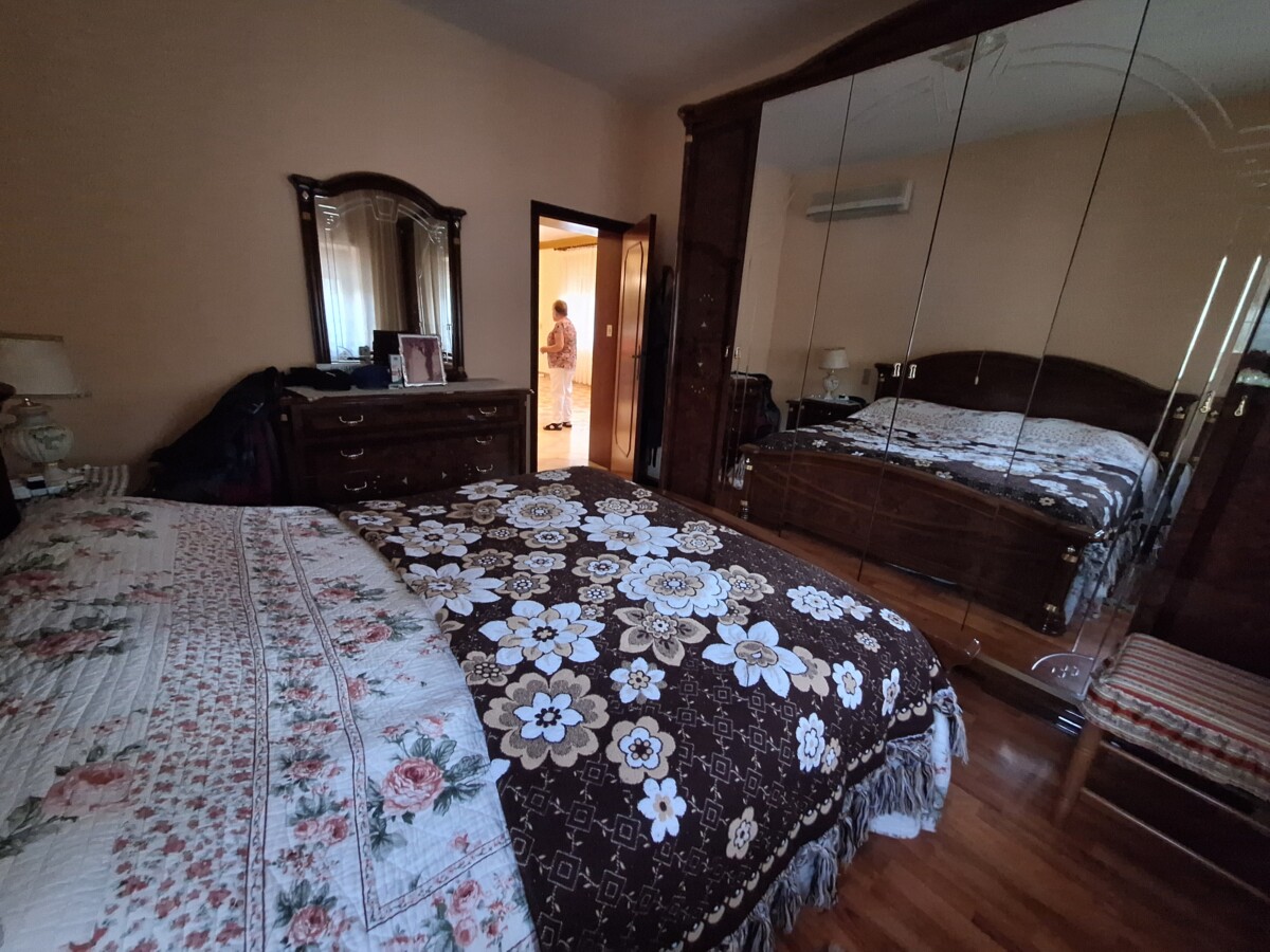 villa a Sulmona in prima periferia