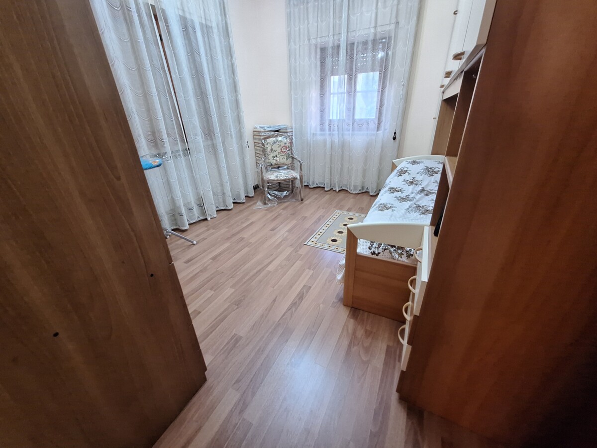 villa a Sulmona in prima periferia
