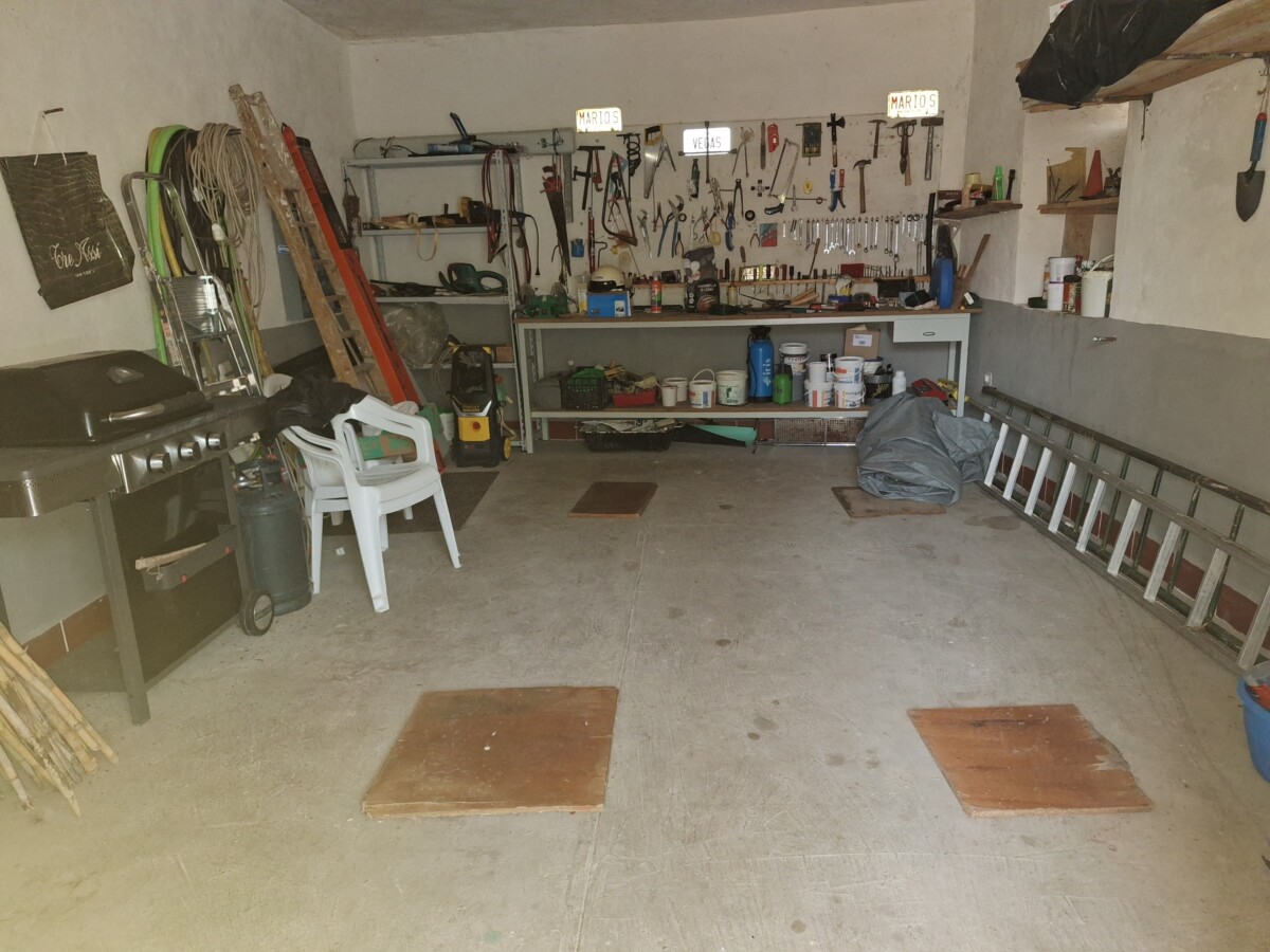 villa a Sulmona in prima periferia