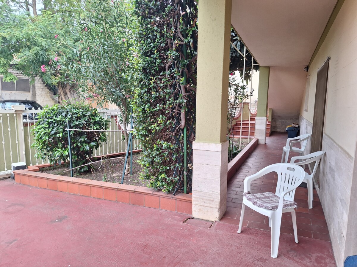 villa a Sulmona in prima periferia